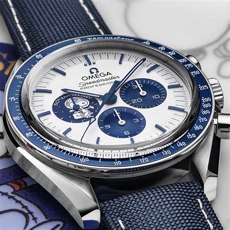 Speedmaster “Silver Snoopy Award” 50Th Anniversary Watches .